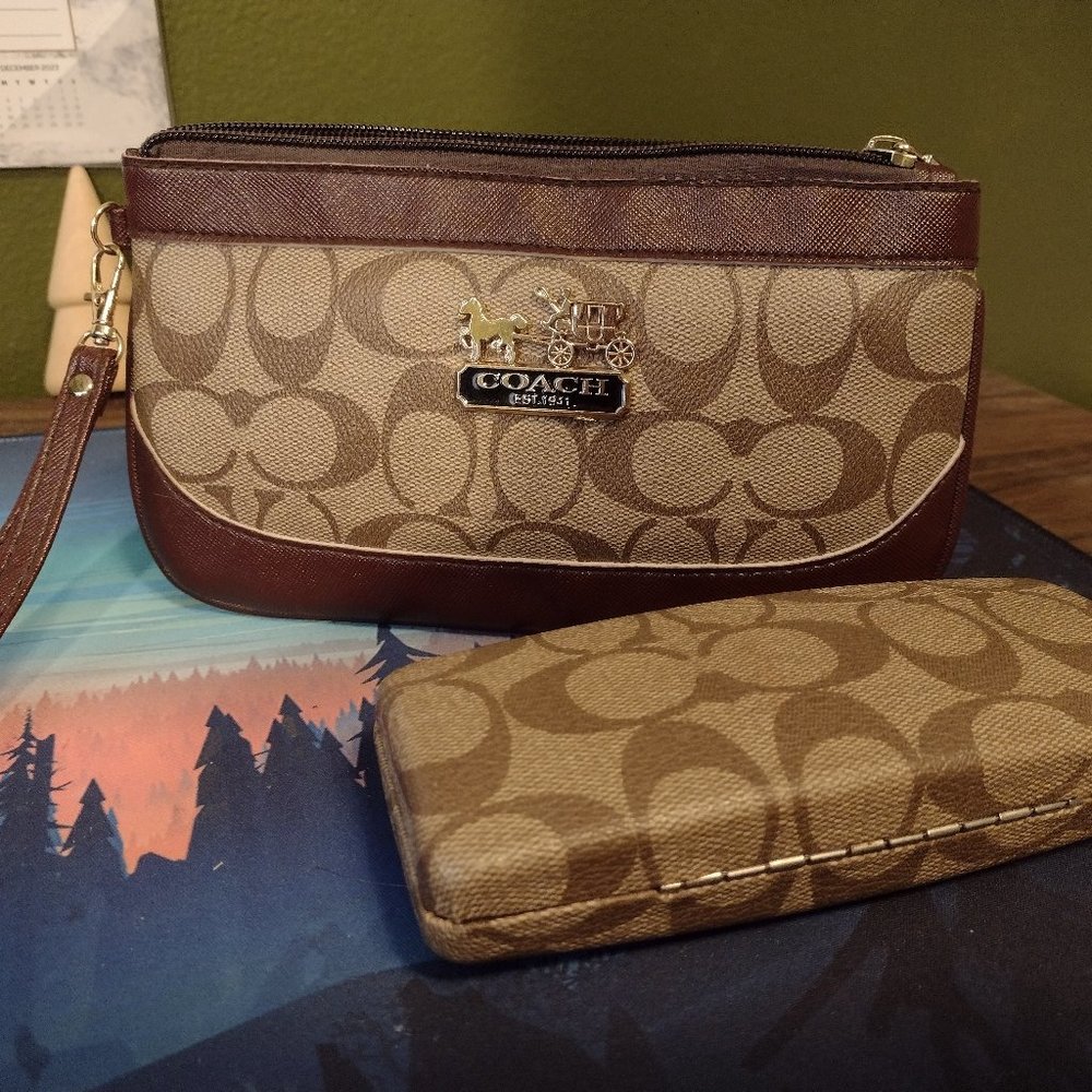 Coach Small Wrist Bag & Eyeglasses Case Signature Canvas